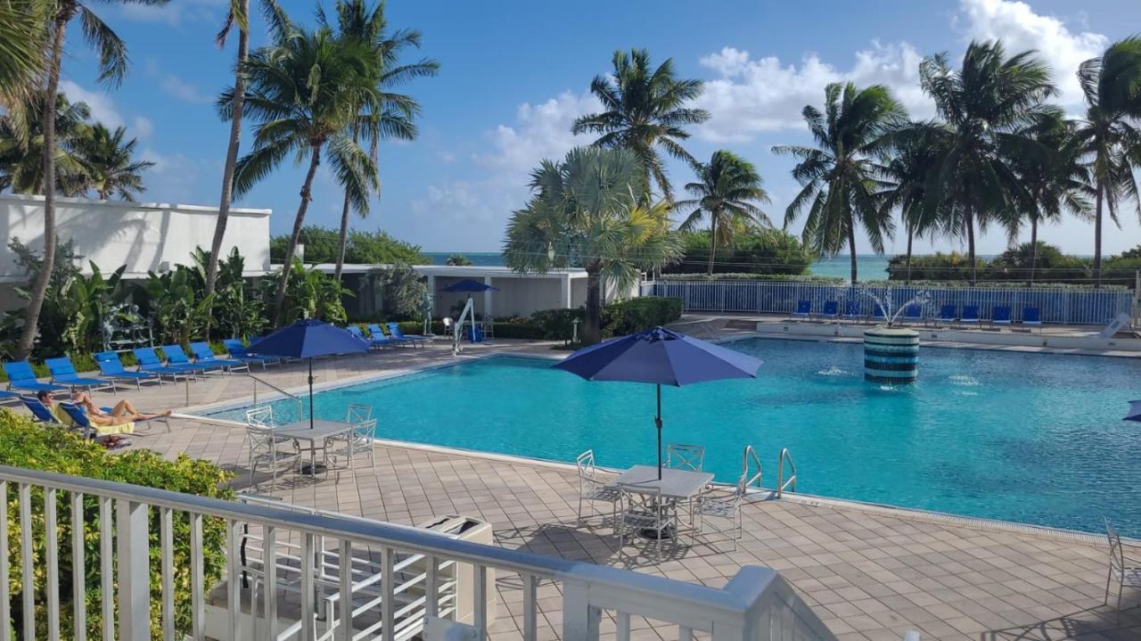 Sherry Frontenac Oceanfront 마이애미 비치 외부 사진